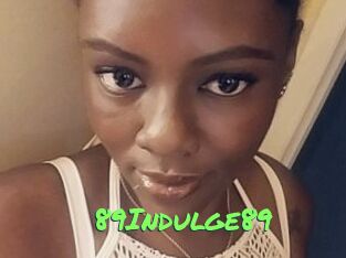 89Indulge89 Gros Seins