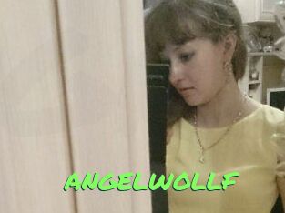 ANGEL_WOLLF Gros Seins