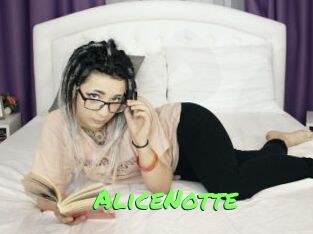 AliceNotte Gros Seins