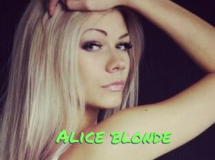 Alice_blonde Gros Seins