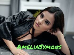 AmeliaSymons Gros Seins