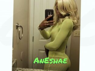 AnEshae Gros Seins