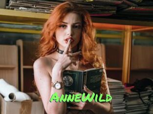 AnneWild Gros Seins