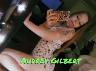 Audrey_Gilbert Gros Seins