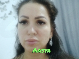 aasya Gros Seins