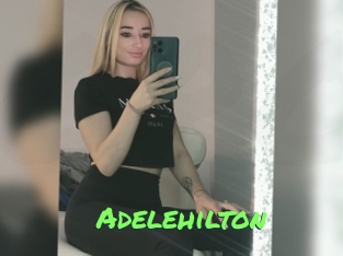 adelehilton Gros Seins
