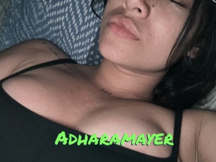 adharamayer Gros Seins