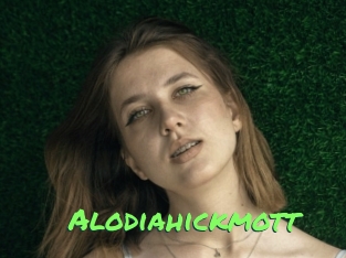 alodiahickmott Gros Seins