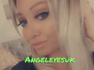 angeleyesuk Gros Seins