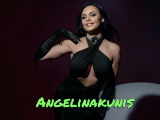 angelinakunis Gros Seins
