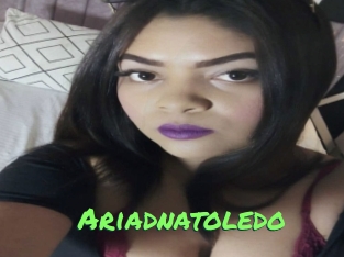 ariadnatoledo Gros Seins