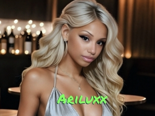 ariluxx Gros Seins