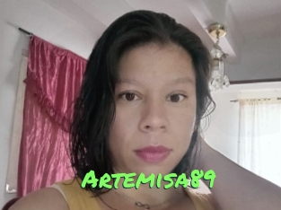 artemisa89 Gros Seins