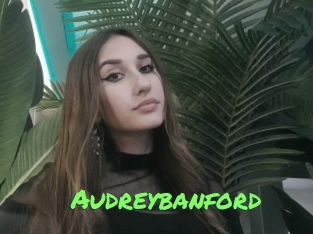 audreybanford Gros Seins