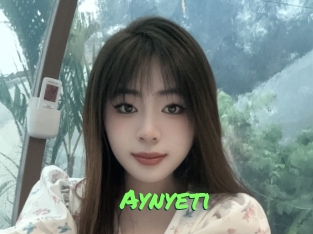 aynyeti Gros Seins