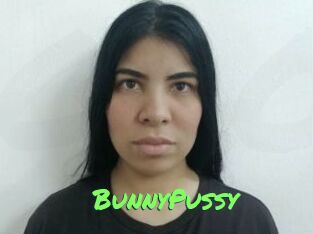 BunnyPussy Gros Seins