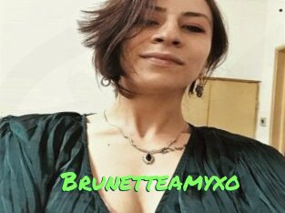 Brunetteamyxo