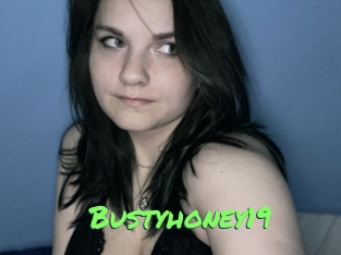 Bustyhoney19