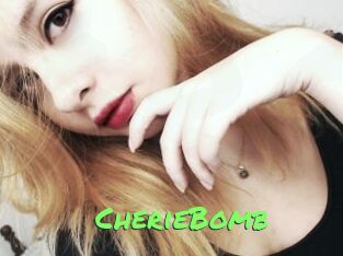 CherieBomb Gros Seins