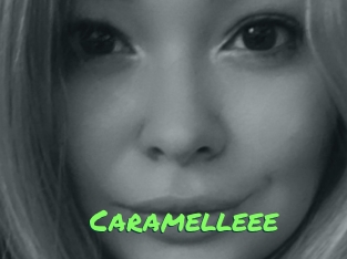 caramelleee Gros Seins