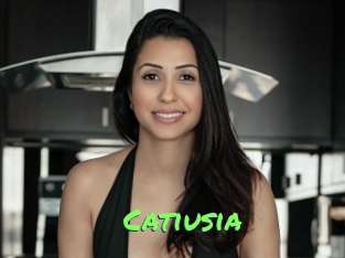 catiusia Gros Seins