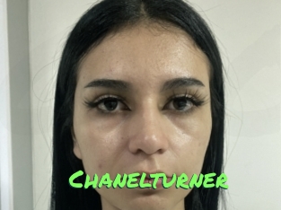 chanelturner Gros Seins