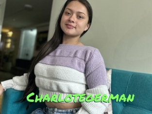 charlotegerman Gros Seins