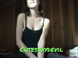 cutesexydevil Gros Seins