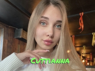 cuttianna Gros Seins