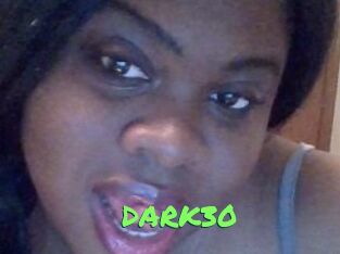 DARK30 Gros Seins