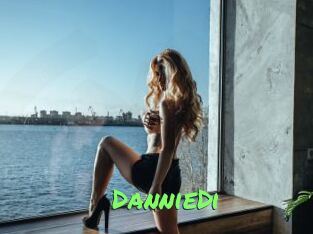 DannieDi