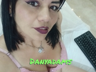 danyadams Gros Seins
