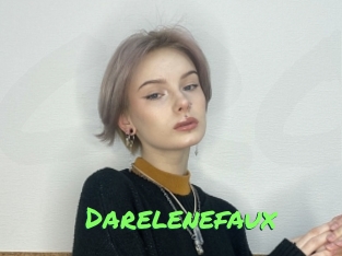 darelenefaux Gros Seins