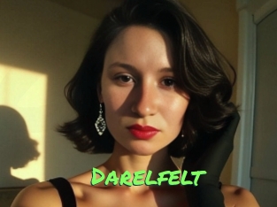 darelfelt Gros Seins