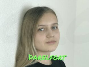 darelfort Gros Seins