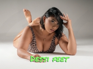 Dessi_feet