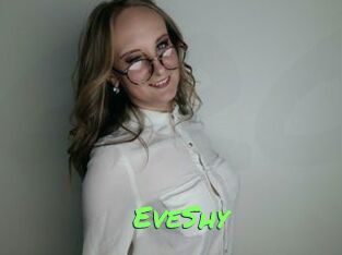 EveShy Gros Seins