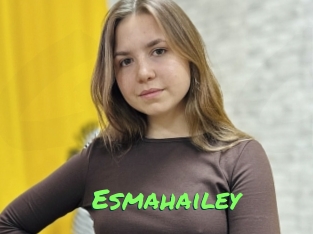 esmahailey Gros Seins