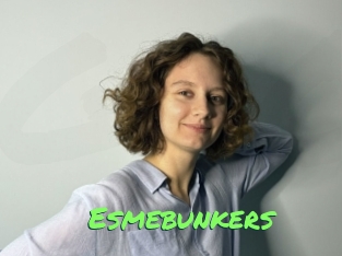 esmebunkers Gros Seins