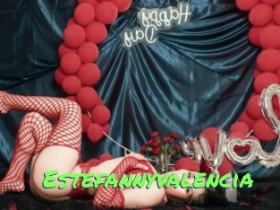 estefannyvalencia Gros Seins