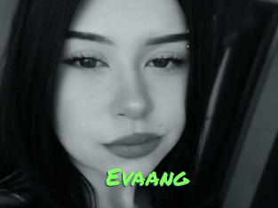 evaang Gros Seins