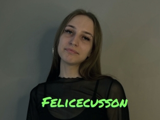 felicecusson Gros Seins