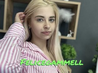 felicegammell Gros Seins