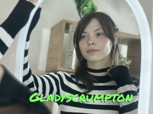 gladyscrumpton Gros Seins