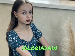 gloriadain Gros Seins