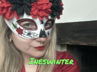 ineswinter Gros Seins