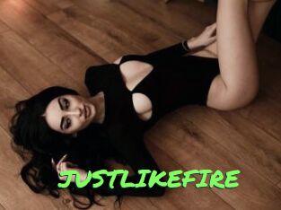 JUSTLIKEFIRE Gros Seins