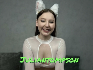 juliantompson Gros Seins