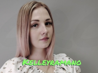 kelleyramano Gros Seins