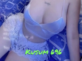 kusum_696 Gros Seins